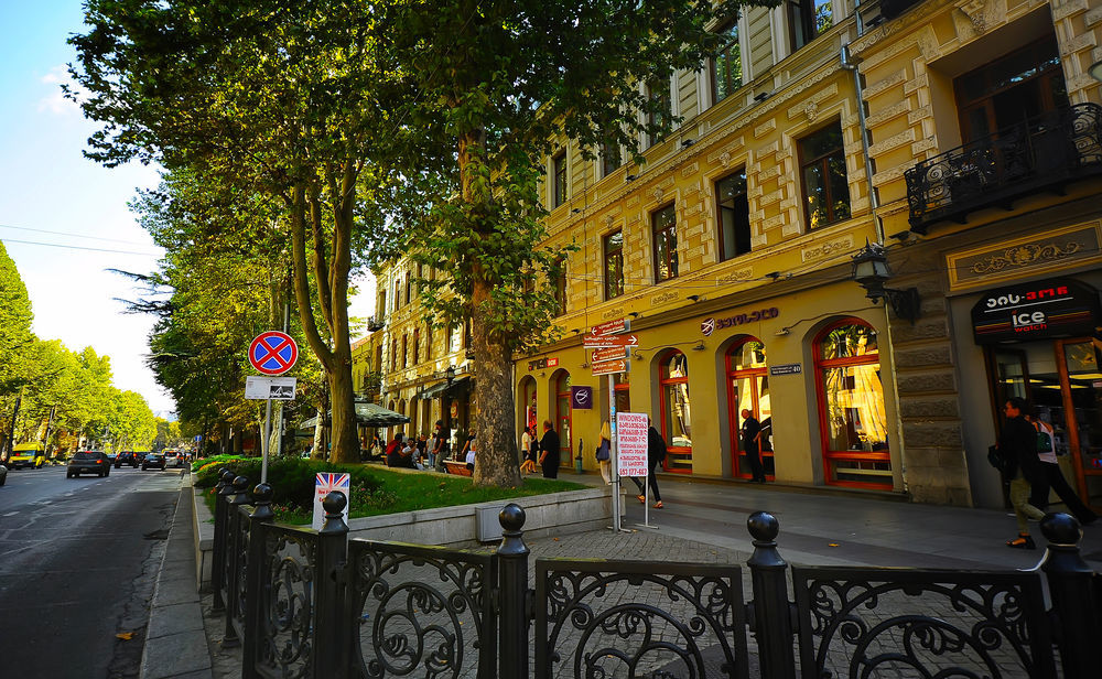 Evrika Apartments On Rustaveli Avenue Tiflis Exterior foto